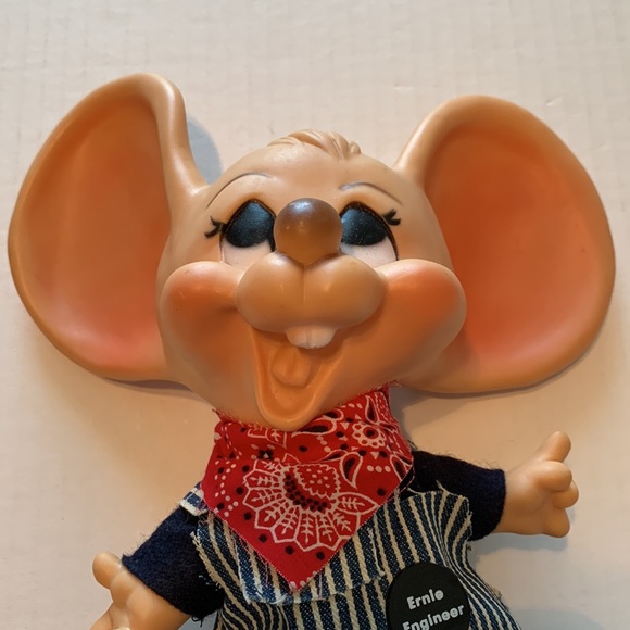 Vintage Ernie Engineer Mouse - Picture 4 of 7